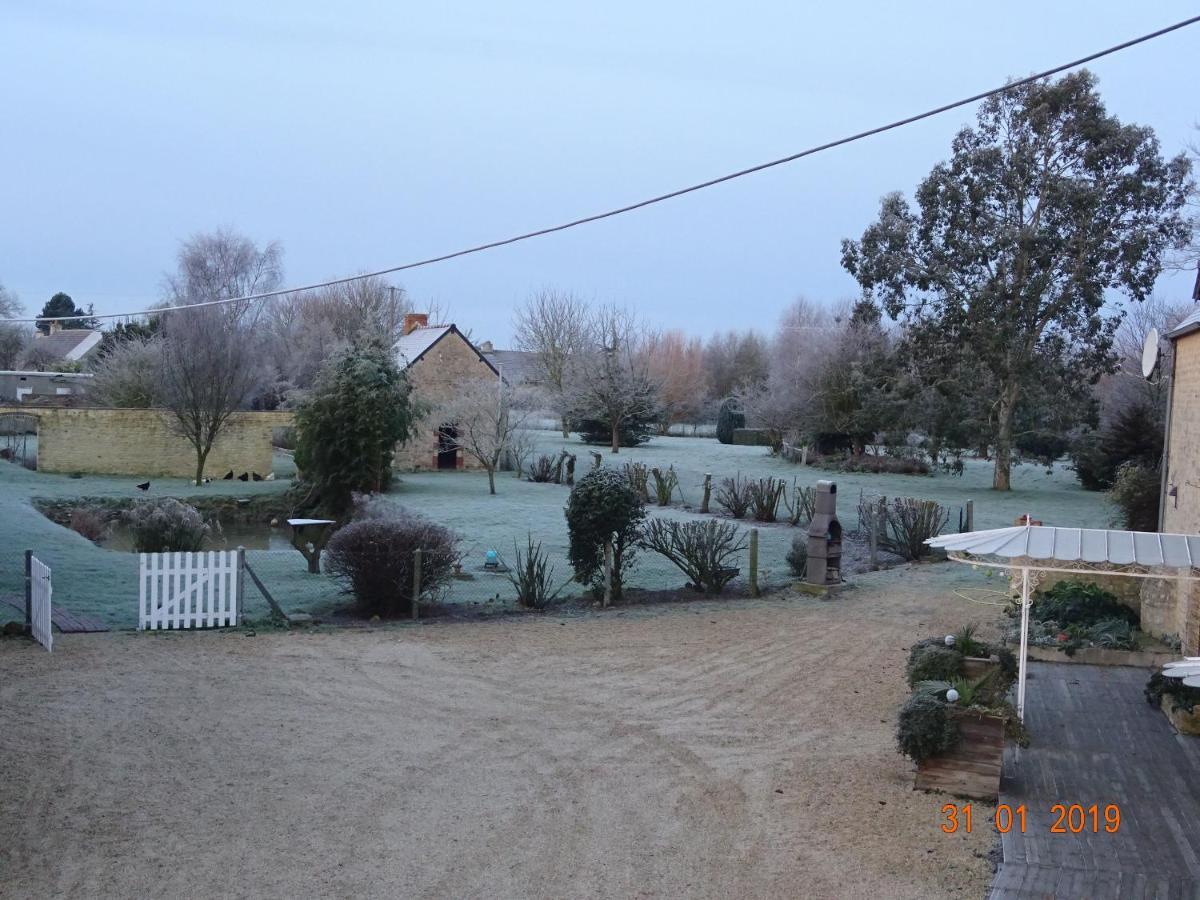 La Ferme Aux Chats Formigny Экстерьер фото